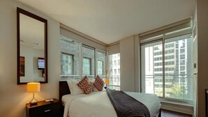 Room - The Meridian Grand Toronto (Toronto)
