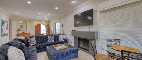 TV, fireplace, offices