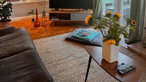 Living area - Vrbo Property (Lisboa)