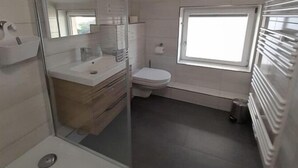 Unclassified image, 5 of 15, button - Holiday apartment Donnerkeil (Sassnitz)