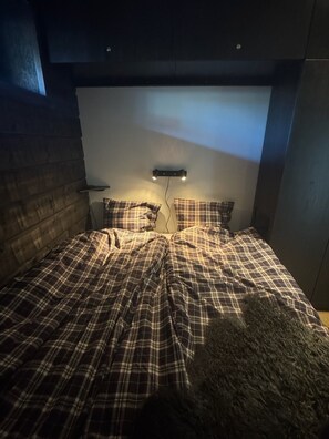 Uklassifisert bilde, 2 av 47, knapp