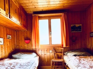 Bedroom - Chalet Tobeleck (CharmingStay), (Flumserberg Tannenheim), by Interhome (Flumserberg Tannenheim)