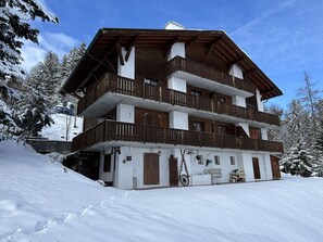 Outdoor - Gampergalt, 4.5-Zimmerwohnung (Whg. Rahm), (Flumserberg Tannenheim), by Interhome (Flumserberg Tannenheim)