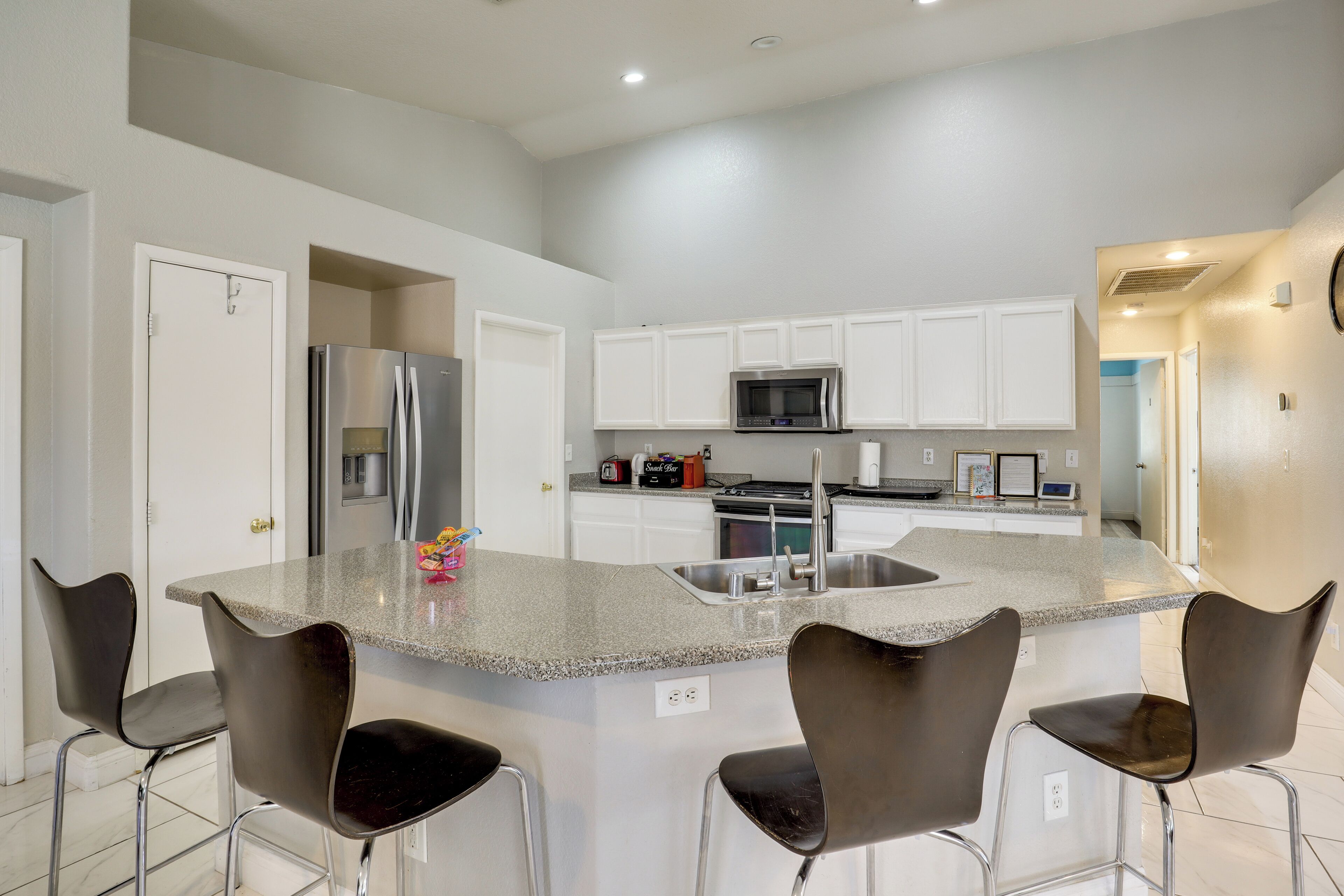 منزل (4 Bedrooms) | المنشأة من الداخل