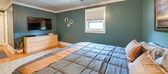 Explore Dtwn & Route 66 History! Cozy Joliet Home