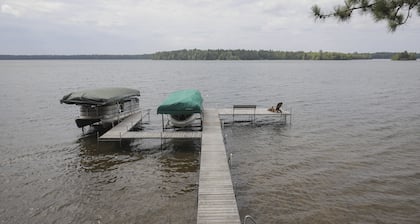 Rustic & Waterside Family Cabin in Lac Du Flambeau