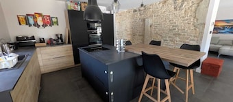 Le Verger - Grand gîte 18 pers. 6 chambres, jeux & grande terrasse