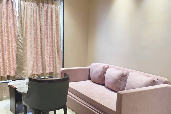 Deluxe Double Room, Mountain View | Living area