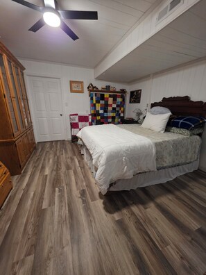 Unclassified image, 2 of 14, button - Relax in the tranquil hills of Greenbrier county in our charming 1 br rental (Lewisburg)
