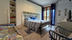 Unclassified image, 3 of 8, button - Vrbo Property (San Bartolomeo al Mare)