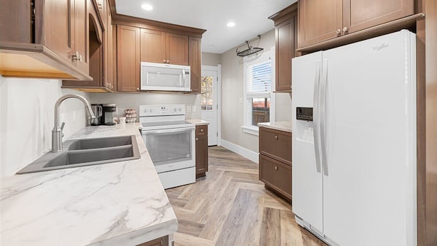 Private kitchen - 3-bedroom house in the heart of downtown Casper (Casper)