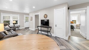 Living area - 3-bedroom house in the heart of downtown Casper (Casper)