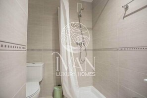 Bathroom - Anamar Ivan Luxury Homes, 2nd Floor South, 1st Line (Oropesa del Mar)