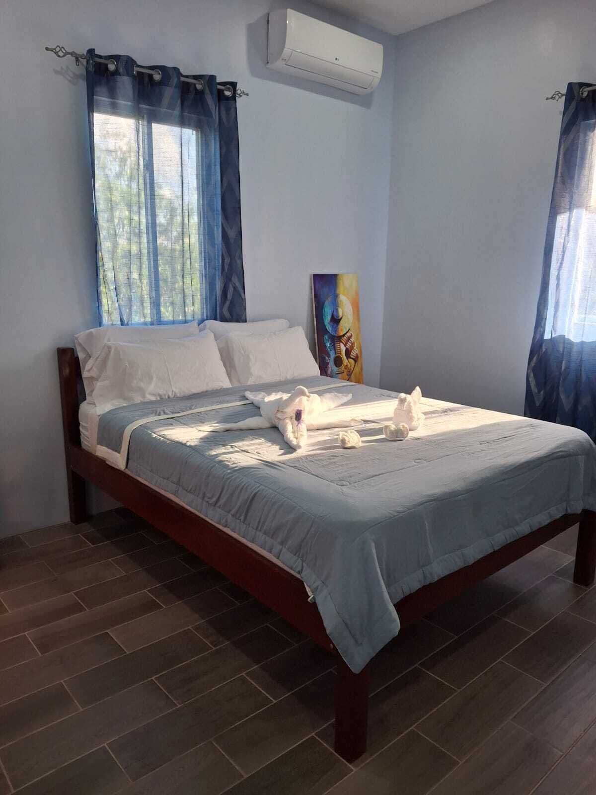 Iron/ironing board, WiFi