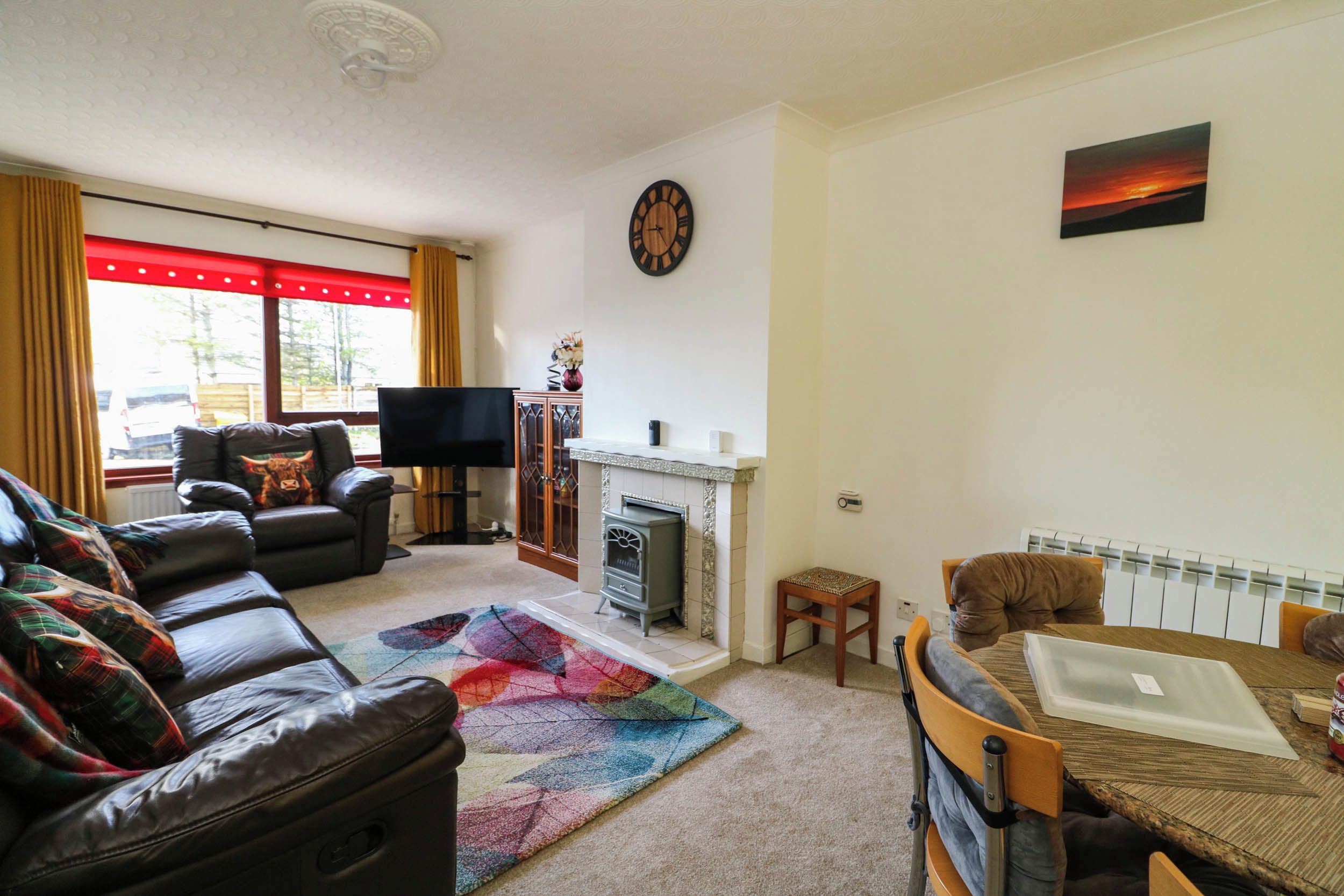 7 Creag Ruadh, Pet Friendly, Country Holiday Cottage In Stornoway - Stornoway