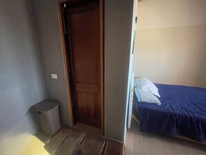 Uklassifisert bilde, 3 av 17, knapp