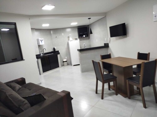 Central apartment, 1st floor, with air conditioning, garage, smart TV.