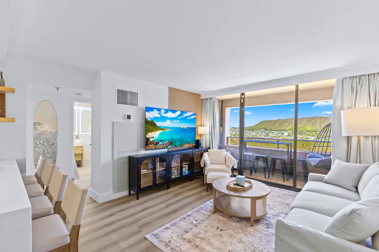 16F-Grand Diamond Head View-2 Bedroom Condo-Waikiki w/Parking