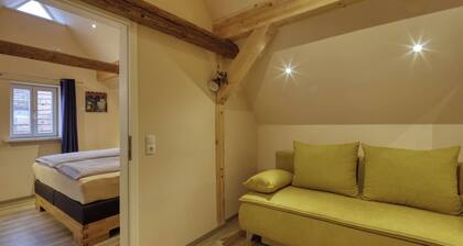 Maisonette Apartment The Haystack Ad1716