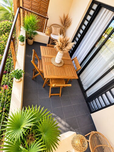 Bora Bora Sweet Dream: cozy and elegant accommodations with a view of the Bora Bora lagoon.