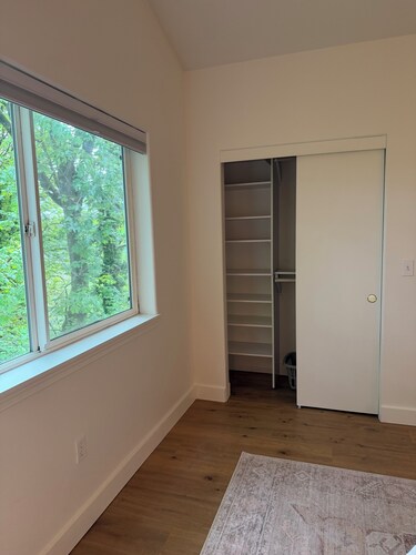 2 Bed 2.5 Bath Townhome with En-Suite bathrooms