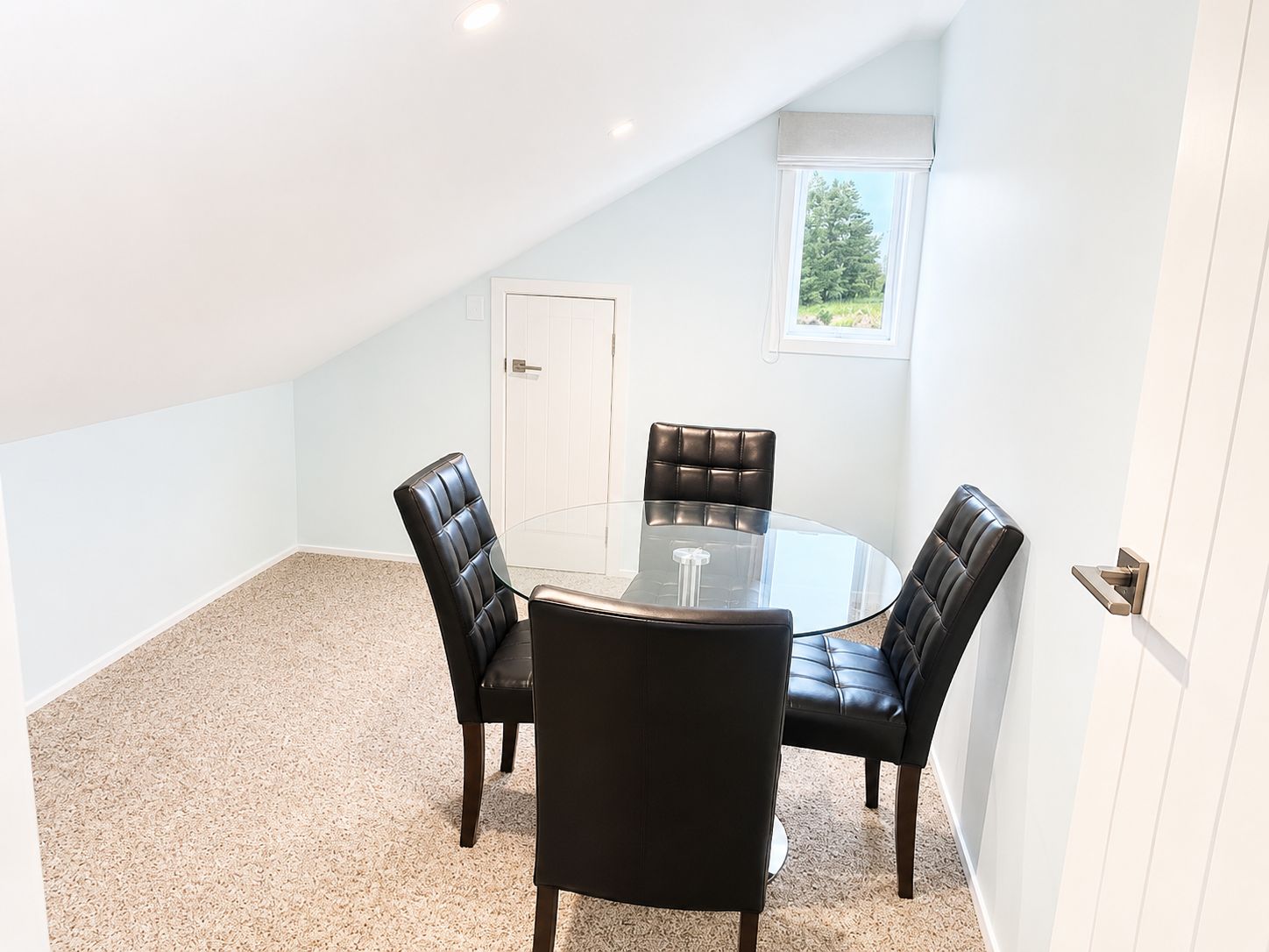 Room, 2 Bedrooms, Patio | Dining room