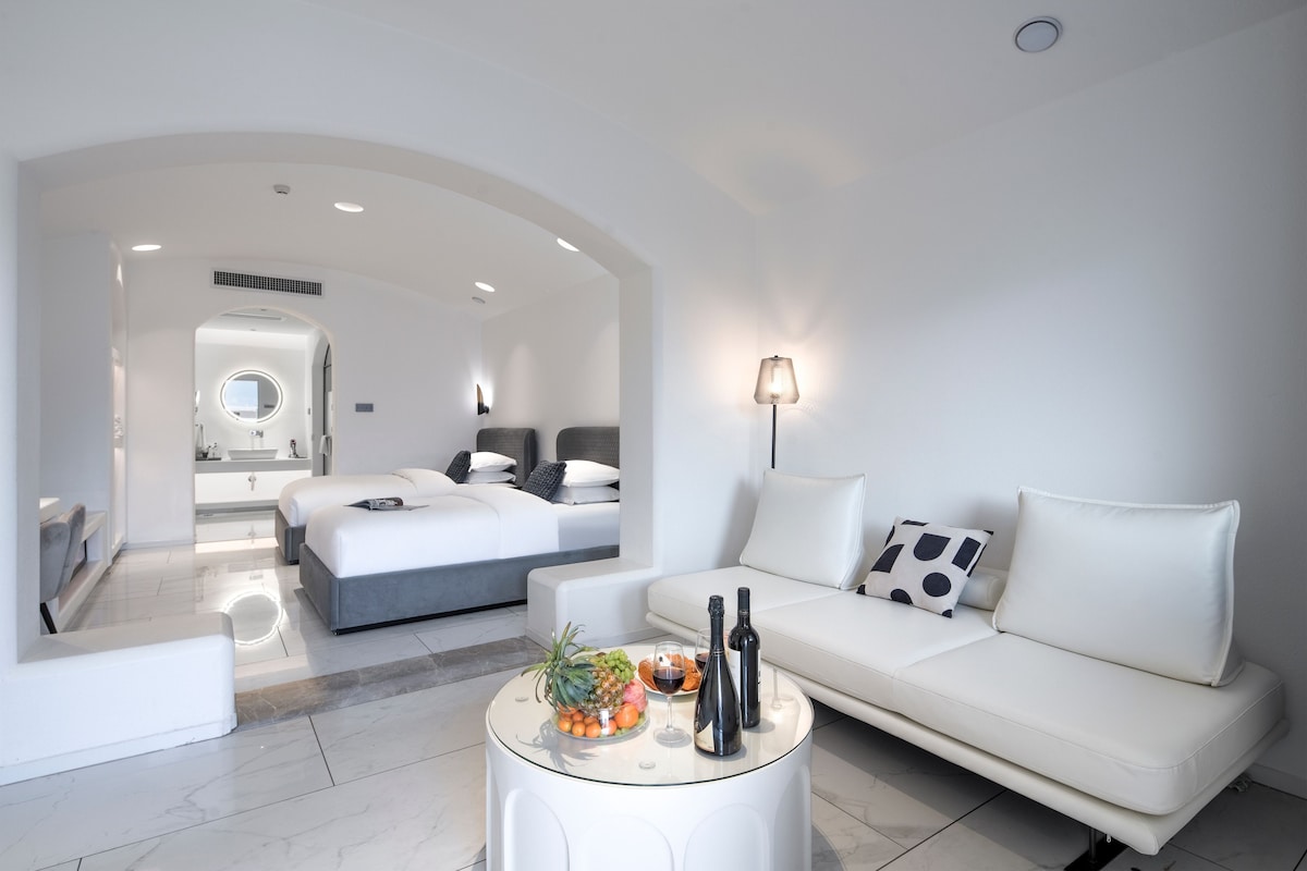 Standaard Twin kamer, patio, uitzicht op binnenplaats | Verduisterende gordijnen, gratis wifi