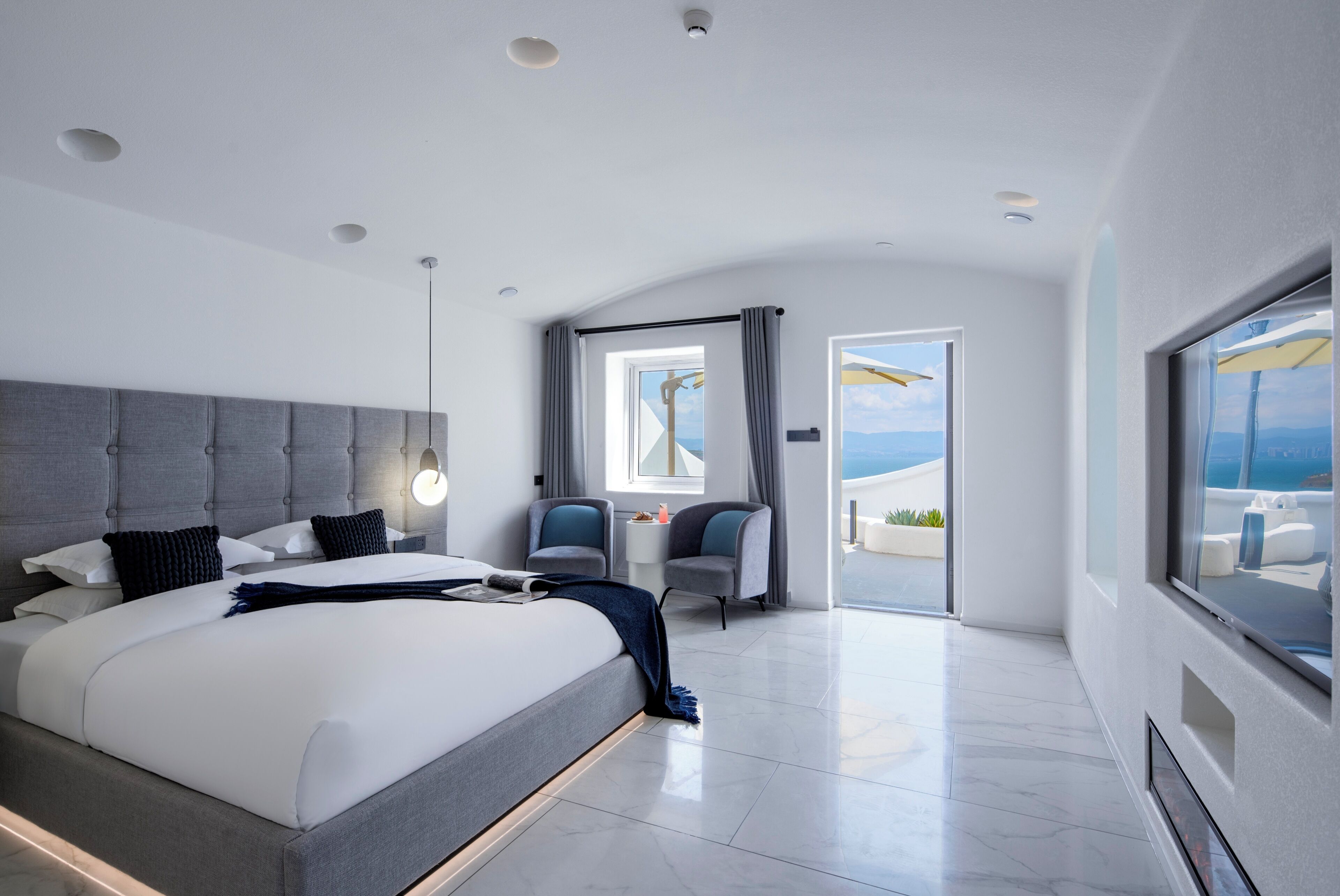 Luxury Quadruple Room, Patio, Lake View | Blackout drapes, WiFi (free), bed sheets