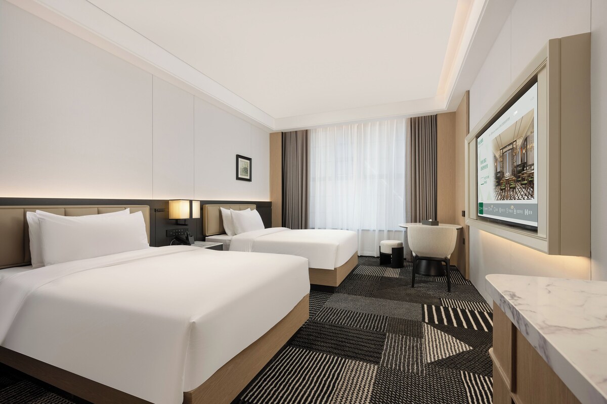 Business Twin Room | WiFi (free), bed sheets