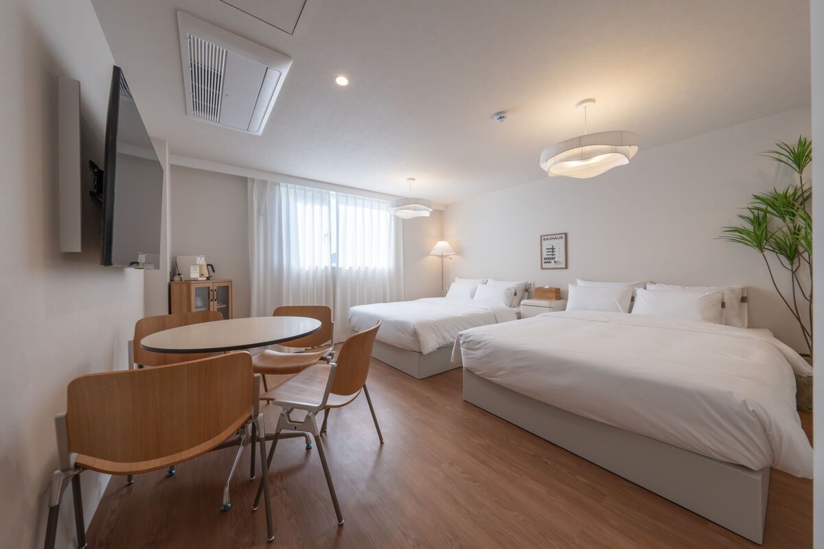 Superior Twin Room, Ocean View | Free WiFi