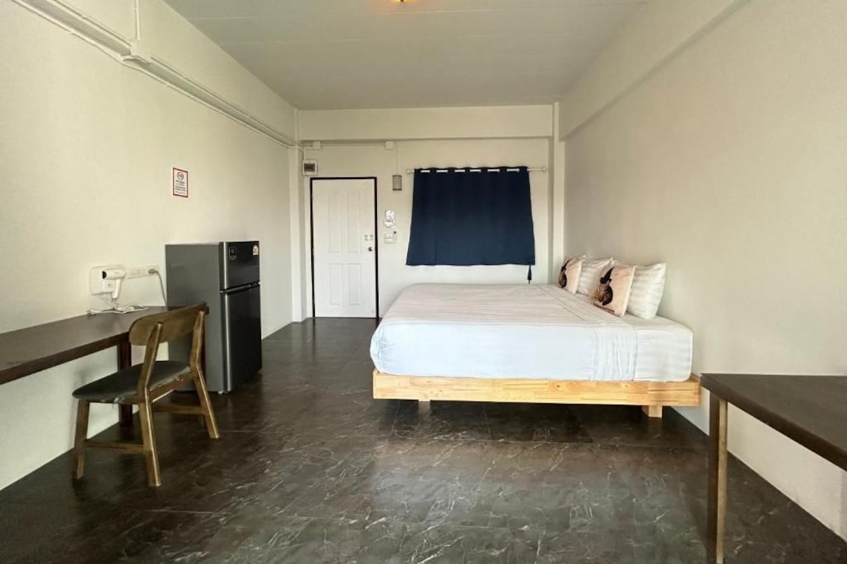 Doppelzimmer, Seeblick | Schreibtisch, laptopgeeigneter Arbeitsplatz