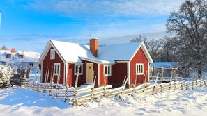 Exterior - Charming Swedish Cottage in Torsås, Småland (Torsås)