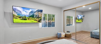 Sol vista villa a Spacious 4-bedroom house, a poolside living above the city.