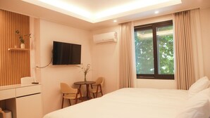 Phòng, quang cảnh thành phố | Màn/rèm cản sáng, truy cập Internet không dây 