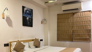 Quarto casal superior | Wi-Fi de cortesia