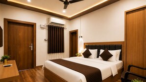 Deluxe Room - Swatik Resort By Amaratva (Vrindavan)