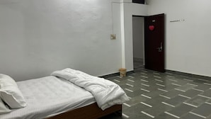 Room - Hotel GRS Palace (Lalpur)