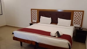 Standard Room - Hotel Nesam Grand By M&D Hospitality (Rajapalayam)