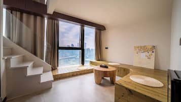 Senior Suite | Interior