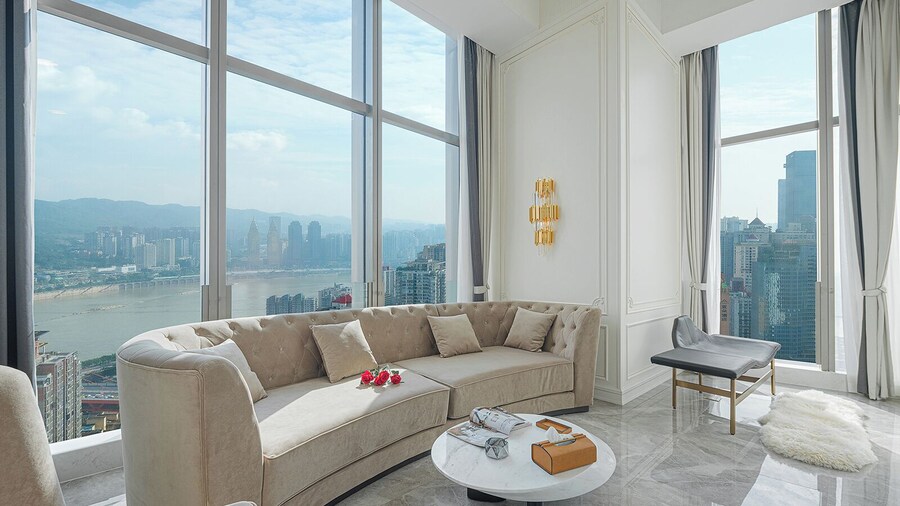 Chongqing Ashan River View Hotel