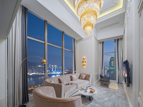 Chongqing Ashan River View Hotel