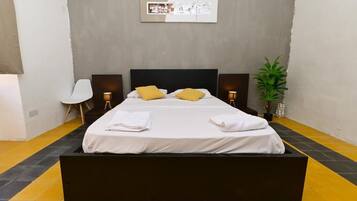 2 bedrooms
