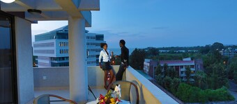 Rahnile Hotel