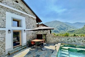 Outdoor dining - Holiday home in Kobarid with swimming pool (Kobarid)