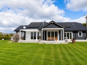 Exterior - Comfort on Coutts Way (Palmerston North)