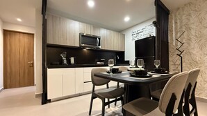 Unclassified image, 4 of 22, button - Premium Loft at a Plaza with restaurants & others (Monterrey)