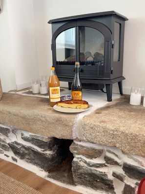 Unclassified image, 2 of 13, button - Vrbo Property (Ploneour Lanvern)