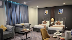 Twin Room, Mountain View - Destination Hotel Gilgit (Gilgit)