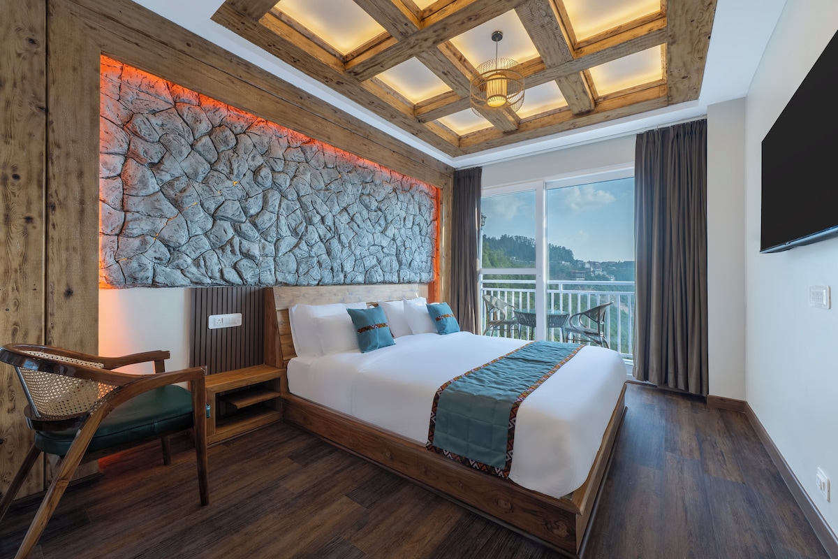 Comet Room with balcony | Truy cập Internet không dây miễn phí