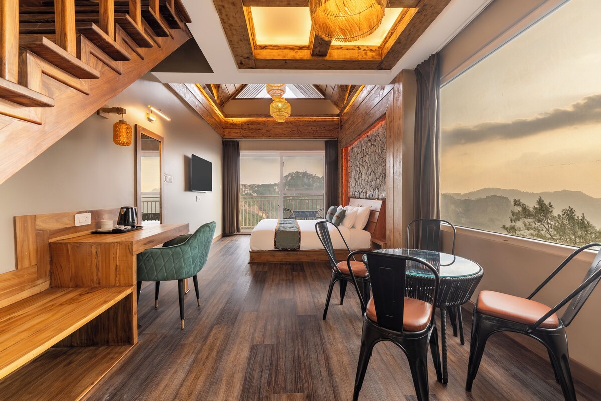 Eclipse Room with Balcony | Truy cập Internet không dây miễn phí